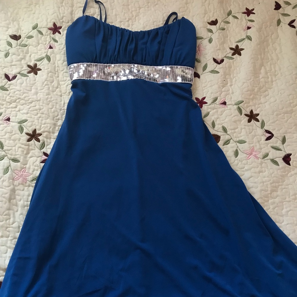 Sleeveless party dress